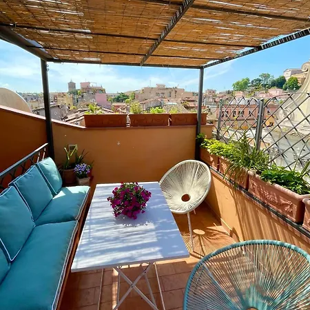 Panoramic Terrace Trastevere Apartment, With Amazing View Rome