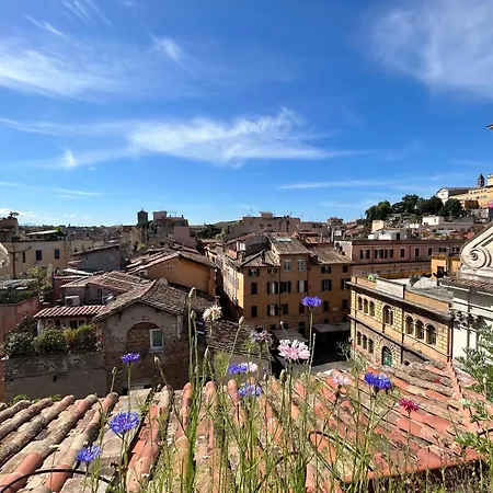 Panoramic Terrace Trastevere Apartment, With Amazing View Appartement Rome