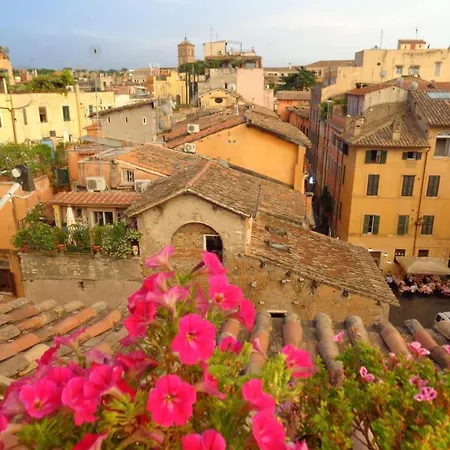 Panoramic Terrace Trastevere Apartment, With Amazing View Rome
